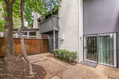 9326 Emberglow Lane, Dallas, TX 75243 - Photo 17