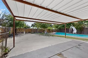 5451 Lubbock Ave, Fort Worth, TX 76133 - Photo 25