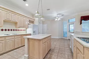 6216 Wolf Ridge Dr, Plano, TX 75024 - Photo 11