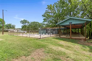 5706 Point Lavista, Malakoff, TX 75148 - Photo 27