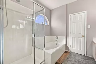 7800 Swan Park Dr, Denton, TX 76210 - Photo 19