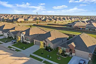 3102 Moccasin Ln, Aubrey, TX 76227 - Photo 3