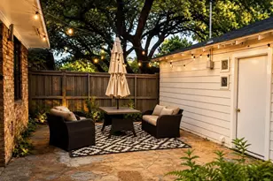 6755 E Mockingbird Ln, Dallas, TX 75214 - Photo 15