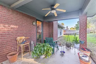 305 Ross Ave, Denison, TX 75020 - Photo 23