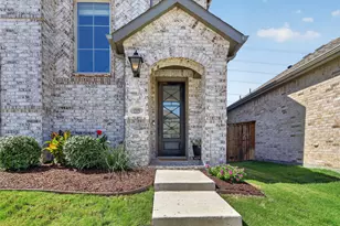 12325 Hulson Trl, Fort Worth, TX 76052 - Photo 5