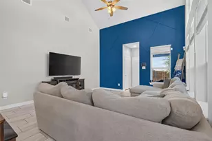 12325 Hulson Trl, Fort Worth, TX 76052 - Photo 17