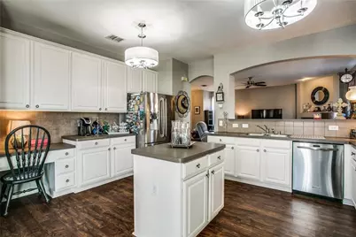 16240 Red River Lane, Fort Worth, TX 76247 - Photo 5