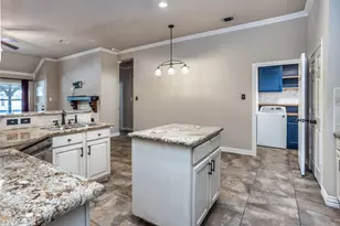 1812 Copper Leaf Dr, Corinth, TX 76210 - Photo 11