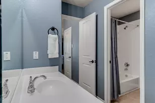 5732 Chateau Dr, Sachse, TX 75048 - Photo 37