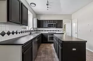 3601 Charleston Dr, Richardson, TX 75082 - Photo 7