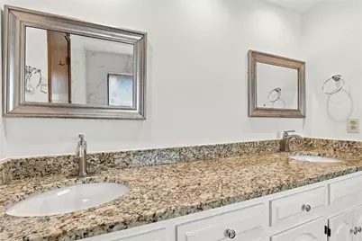 702 Mount Vernon Drive, Richardson, TX 75081 - Photo 11