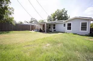 2121 San Jose, Fort Worth, TX 76112 - Photo 23