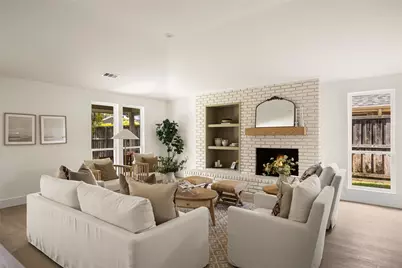 6026 Black Berry, Dallas, TX 75248 - Photo 7