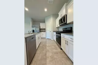 521 W Bronze Circle, Springtown, TX 76082 - Photo 13