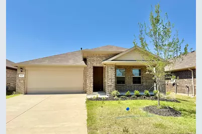 521 W Bronze Circle, Springtown, TX 76082 - Photo 1