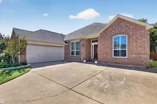 1106 Wedgewood Dr, Mansfield, TX 76063 - Photo 3