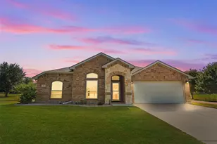 156 Creekwood Ranch Rd, Azle, TX 76020 - Photo 5