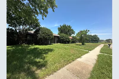 4045 Cavalry Drive, Plano, TX 75023 - Photo 3