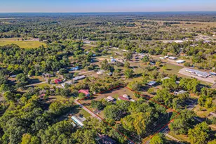 138 S Campbell St, Alba, TX 75410 - Photo 27