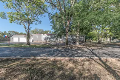 138 S Campbell Street, Alba, TX 75410 - Photo 1