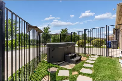 6920 Royal View Drive, McKinney, TX 75070 - Photo 33