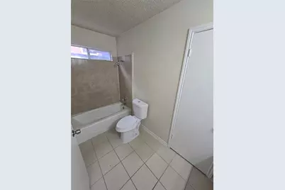 919 Gaynor Avenue, Duncanville, TX 75137 - Photo 5