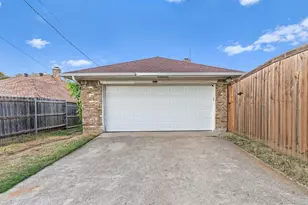 5818 Winding Woods Trail, Dallas, TX 75227 - Photo 37