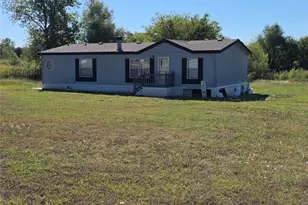 5905 Texas St, Joshua, TX 76058 - Photo 3