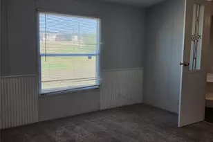 5905 Texas St, Joshua, TX 76058 - Photo 9