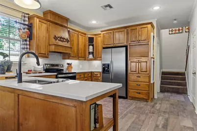 1605 Oak Hollow Drive, Woodway, TX 76712 - Photo 17
