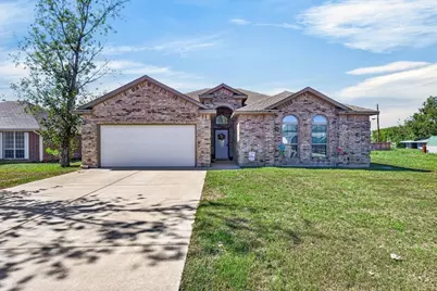 233 Anchor, Gun Barrel City, TX 75156 - Photo 1