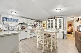 365 Beaver Ln, Waco, TX 76705 - Photo 5