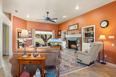 9004 Woodlawn Drive, Granbury, TX 76049 - Photo 5