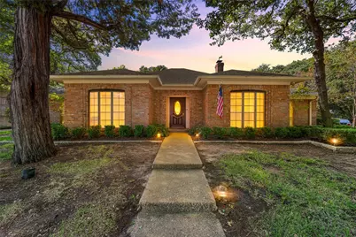 3906 Green Oak Drive, Waco, TX 76710 - Photo 1