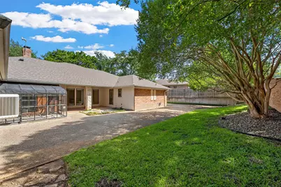 3906 Green Oak Drive, Waco, TX 76710 - Photo 25