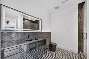 6404 Lakehurst Ave, Dallas, TX 75230 - Photo 25