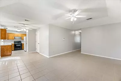 409 Walker Street, Glen Rose, TX 76043 - Photo 7