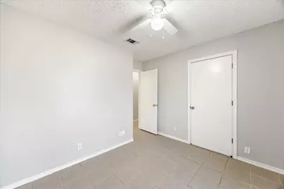 409 Walker Street, Glen Rose, TX 76043 - Photo 19