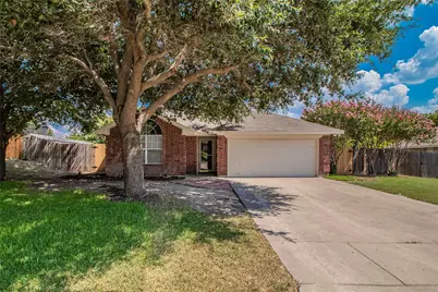 437 Hillside Drive, Aledo, TX 76008 - Photo 1