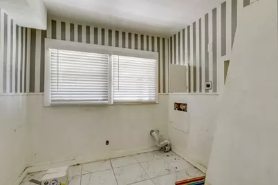 105 Barrows Lane, DeSoto, TX 75115 - Photo 21