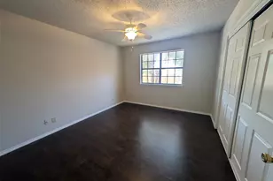 115 Meadowview Dr, Justin, TX 76247 - Photo 11