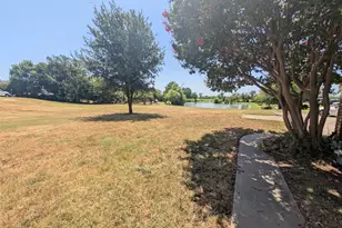 115 Meadowview Dr, Justin, TX 76247 - Photo 3