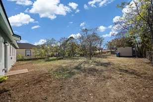 615 Johnson Dr, Duncanville, TX 75116 - Photo 23
