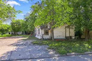 817 S Main St, Farmersville, TX 75442 - Photo 21