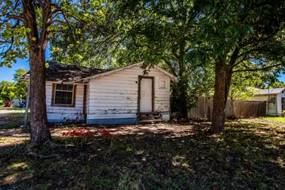 817 S Main Street, Farmersville, TX 75442 - Photo 1