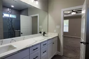 2102 N O'Connor Rd, Irving, TX 75061 - Photo 15