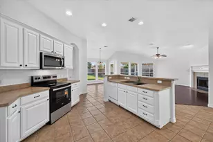 1311 Crest Glen Dr, Arlington, TX 76002 - Photo 11