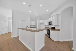 1311 Crest Glen Dr, Arlington, TX 76002 - Photo 9