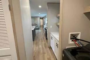 131 Vista Dr, Tye, TX 79563 - Photo 13