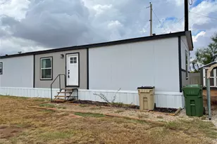 131 Vista Dr, Tye, TX 79563 - Photo 33